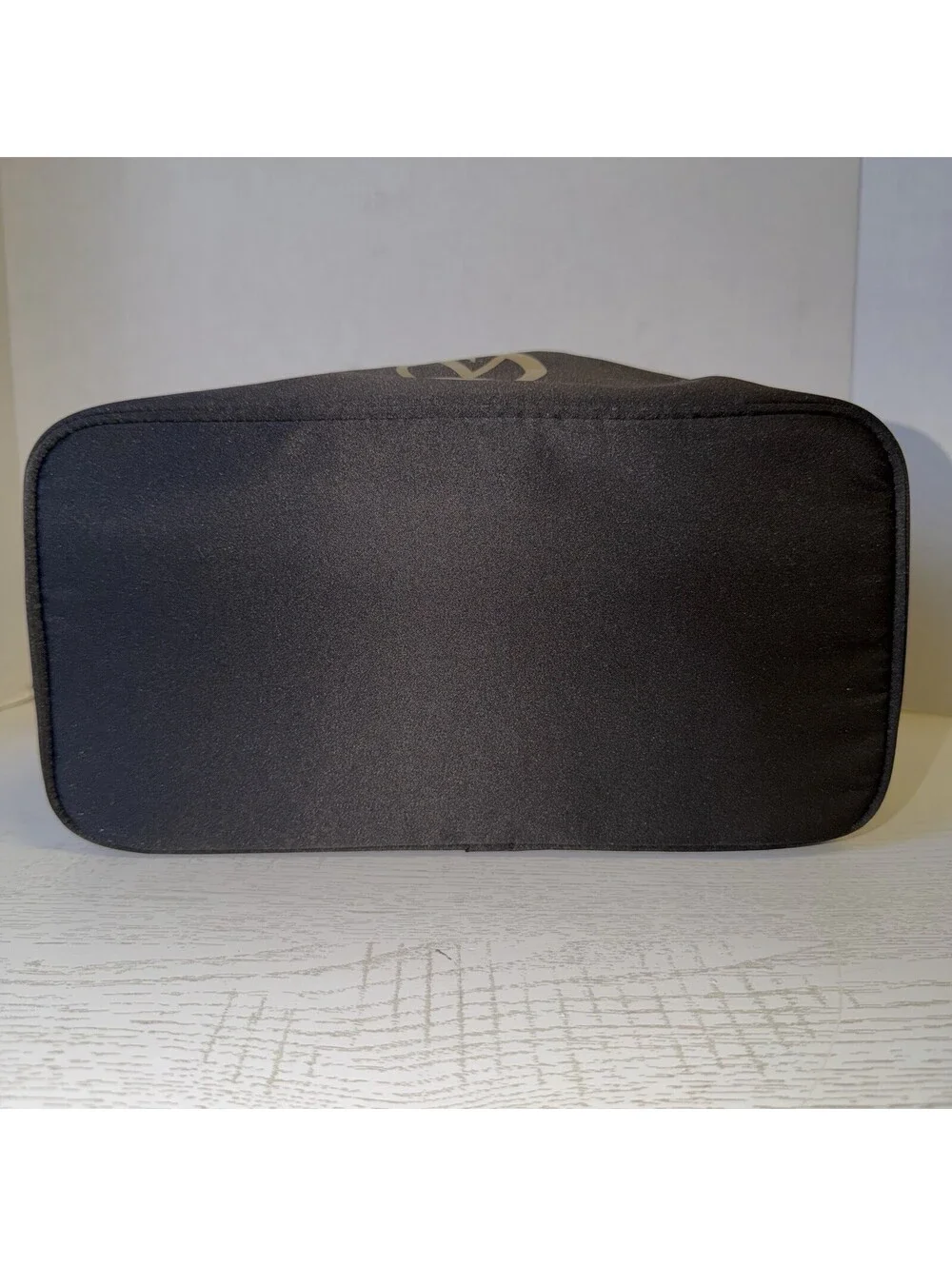 Victoria's Secret Black Travel Bra Case Gold Logo Pink Lining Zip Closure New